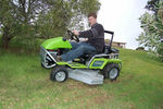 Grillo Climber 9.22 Magnum Ride on Mower - Mowing